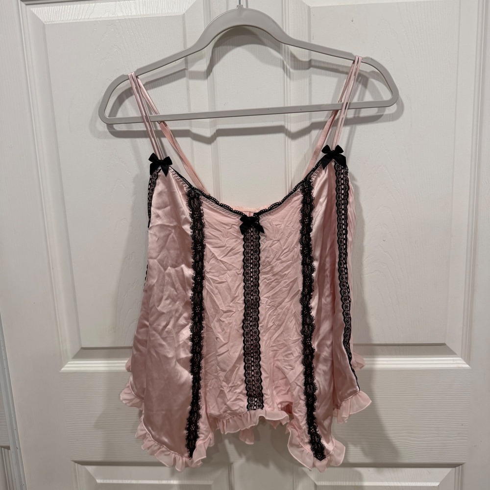 Victorias Secret Pink Satin Lace Ruffle Camisole Top XS Bow Detail 36007291